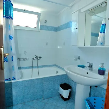 Rethymno Apartment *